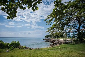 Point Village Studios and Suites