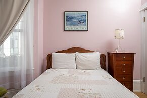 Hayes Valley Inn