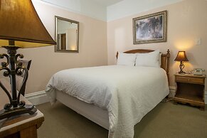 Hayes Valley Inn