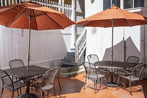 Hayes Valley Inn