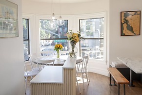 Hayes Valley Inn