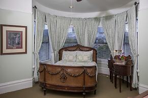 Hayes Valley Inn