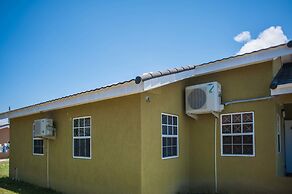 Island Blues Cottage at Draxhall Country Club