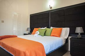 Island Blues Cottage at Draxhall Country Club