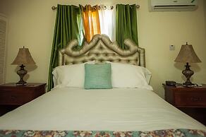 Pearl Island Cottage at Draxhall Country Club