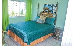 Green Island Beach Suite at Turtle Towers