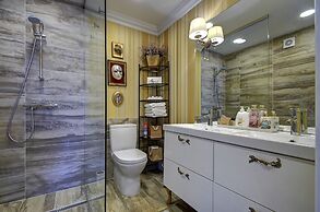 German 18 - Luxury Vilnius Apartment