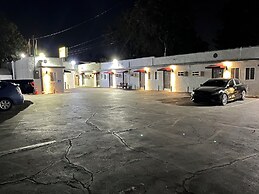 Griffith Park Motel - LA Hollywood Area