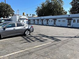 Griffith Park Motel - LA Hollywood Area