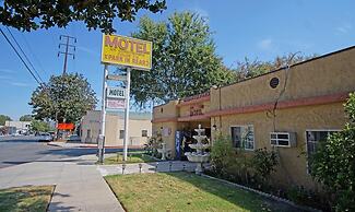 Griffith Park Motel - LA Hollywood Area