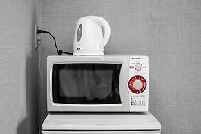 Mr. Kinjo inn D-buil