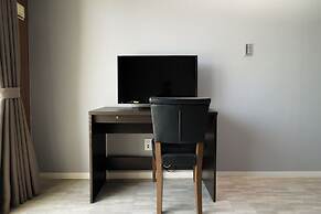 Mr. Kinjo inn D-buil