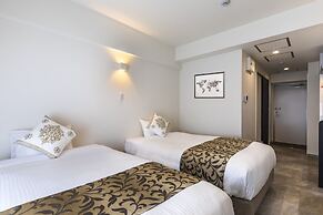 Mr.KINJO in Nica’s Makishi Station