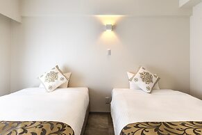 Mr.KINJO in Nica’s Makishi Station