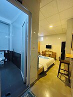 Shark Hotel - Hostel