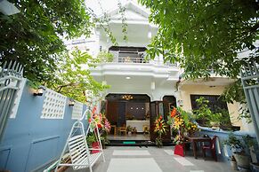 Shark Hotel - Hostel