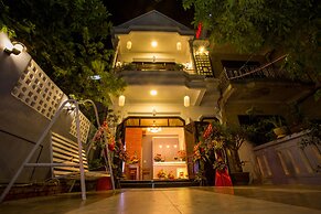 Shark Hotel - Hostel