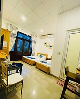 Shark Hotel - Hostel