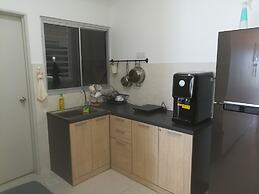 Sekinchan Seaview Homestay