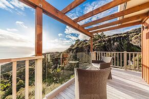 Romantic Piha