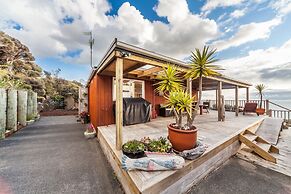 Romantic Piha