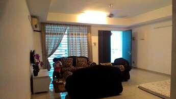 Elessandra 3 Storey 5 Rooms