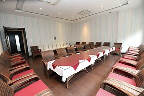 The Greenwood Hotel Tezpur