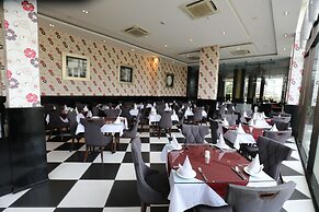 The Greenwood Hotel Tezpur