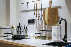 Zhigao West Lake Apartment Xifuju