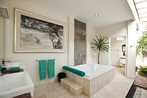 The Villas by Puri Mas Boutique Resort