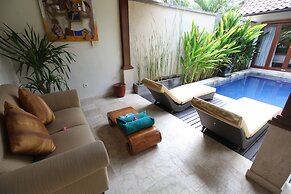 The Villas by Puri Mas Boutique Resort