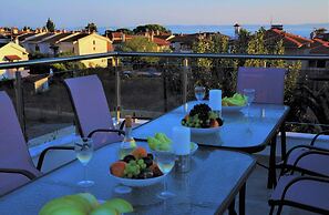 Alexanika Apartments