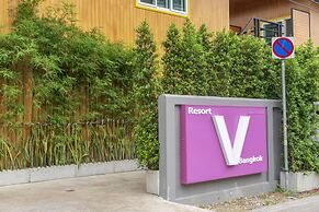 Resort V - MRT Huai Khwang