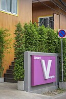 Resort V - MRT Huai Khwang