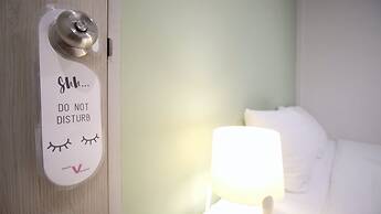 Resort V - MRT Huai Khwang