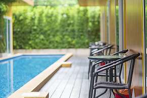 Resort V - MRT Huai Khwang