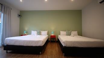 Resort V - MRT Huai Khwang