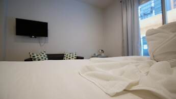 Resort V - MRT Huai Khwang