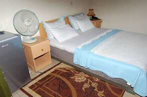 Step Town Hotel