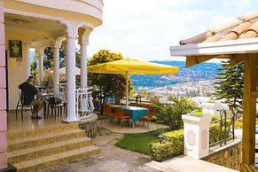 Step Town Hotel