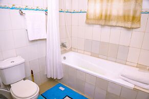 Step Town Hotel
