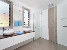 Bamboo Bay at Fingal Bay