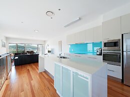 Casa al Mare at Fingal Bay