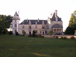 Château de la Court d'Aron