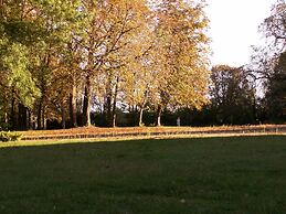 Château de la Court d'Aron