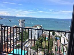 The Base Central Pattaya by Minsu