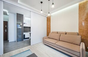 Estate Center Rooms Ilumino