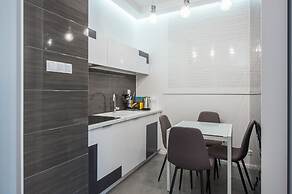 Estate Center Rooms Ilumino