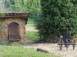 Domaine des Pierres Dorées