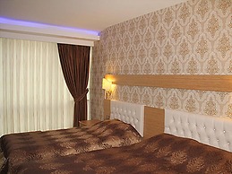 Royal Mersin Hotel